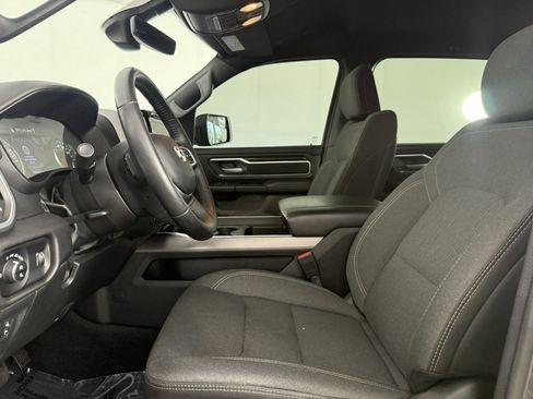 Used 2023 RAM 1500 Big Horn AWD/4WD image 14