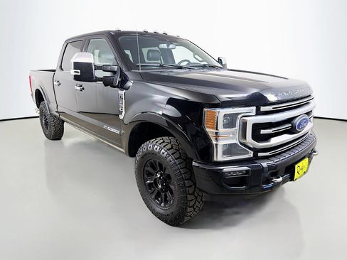 Used 2022 Ford F350 Platinum w/ Tremor Off-Road Package AWD/4WD image 4