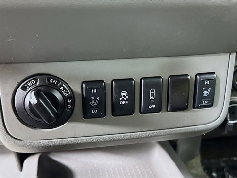 Used 2017 Nissan Frontier SV w/ SV Value Truck Package image 19