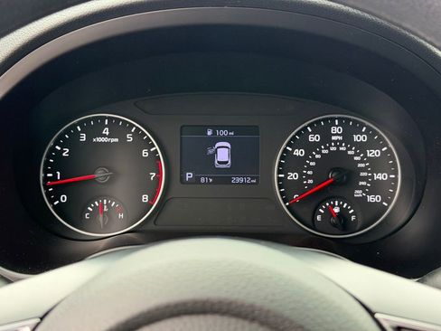 Used 2022 Kia Seltos LX AWD/4WD image 19
