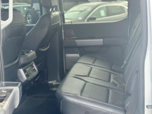 Used 2023 Ford F250 Lariat w/ Sport Appearance Package image 12