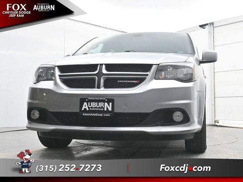Used 2020 Dodge Grand Caravan GT image 17