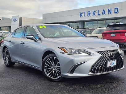 Used 2024 Lexus ES 250 w/ Premium Package