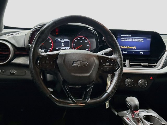 Used 2024 Chevrolet Trax RS FWD image 19