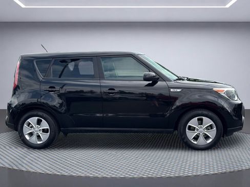 Used 2016 Kia Soul FWD image 9