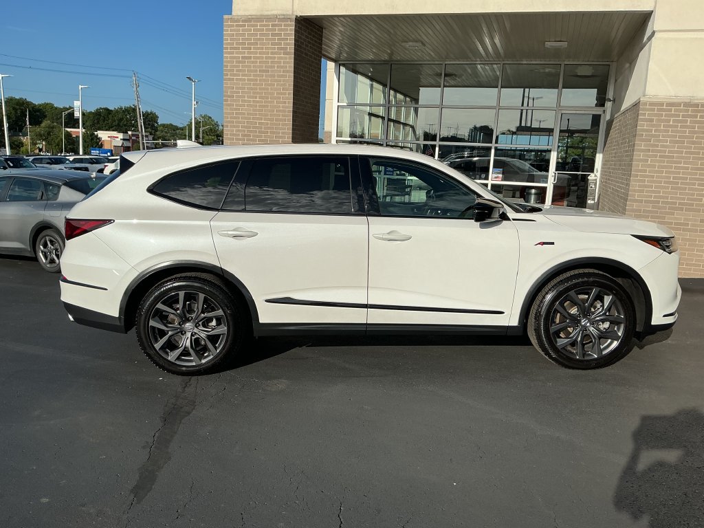 Used 2023 Acura MDX A-Spec AWD/4WD image 8