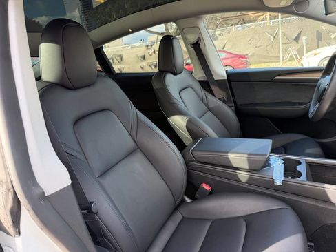 Used 2023 Tesla Model Y Long Range AWD/4WD image 9