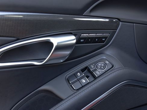 Certified 2025 Porsche 718 Cayman image 22