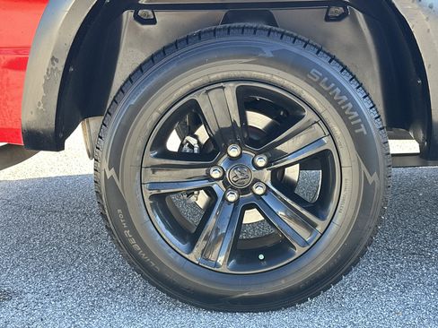 Used 2024 RAM 1500 Classic Warlock image 16