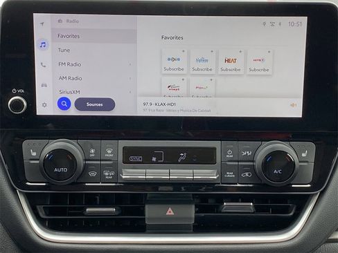 Certified 2025 Toyota Grand Highlander XLE image 30