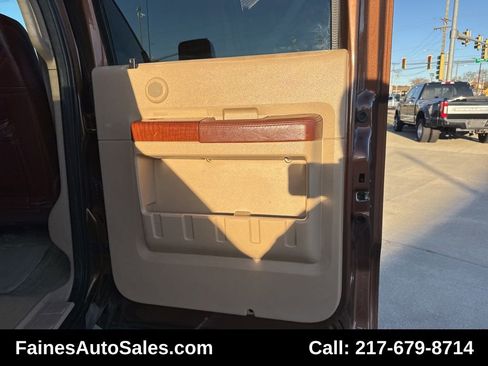 Used 2012 Ford F250 King Ranch w/ King Ranch w/Chrome Pkg image 91