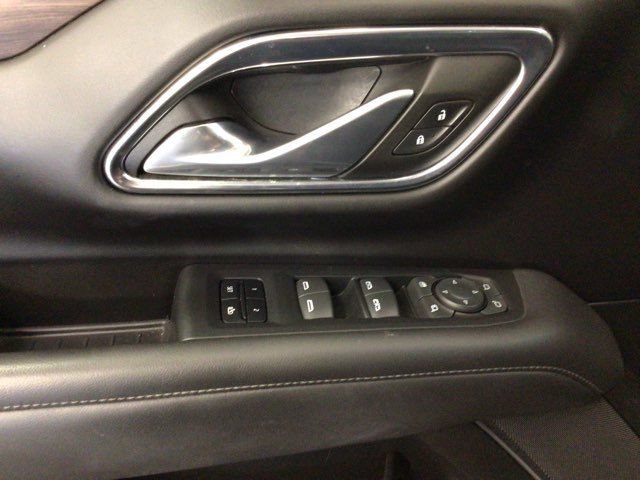 Used 2022 Chevrolet Suburban LT w/ LT Signature Plus Package AWD/4WD image 18