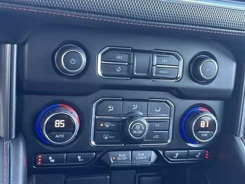 Used 2022 Chevrolet Tahoe RST image 39