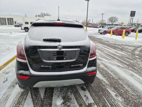 Used 2020 Buick Encore Preferred image 8
