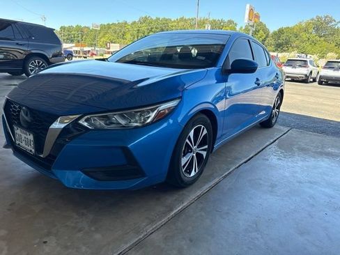 Used 2022 Nissan Sentra SV w/ All-Weather Package FWD image 3
