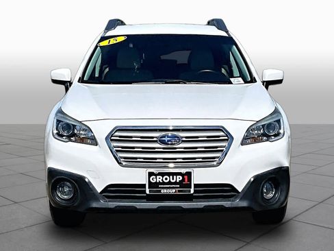 Used 2015 Subaru Outback 2.5i Premium AWD/4WD image 3