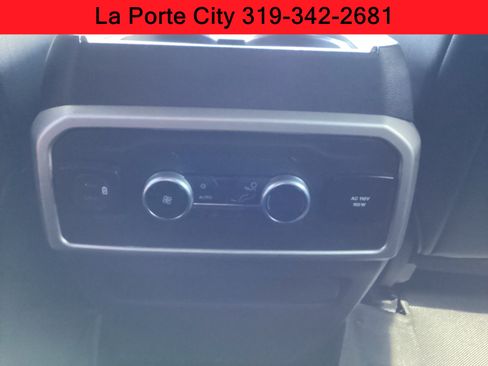 Used 2022 Ford Expedition Limited AWD/4WD image 12
