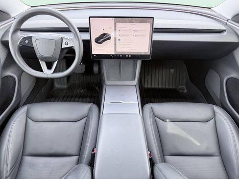 Used 2025 Tesla Model 3 Long Range RWD image 2