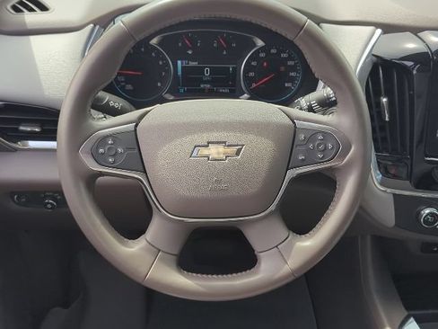 Used 2019 Chevrolet Traverse LT w/ LPO, Floor Liner Package FWD image 9