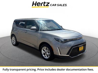 Used 2025 Kia Soul LX w/ LX Technology Package