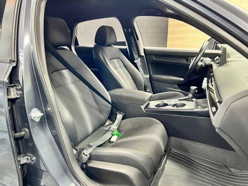 Used 2022 Honda Civic Sport image 8