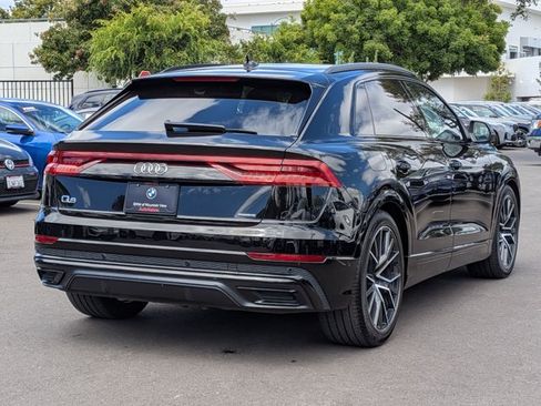 Used 2019 Audi Q8 Premium Plus w/ Premium Plus AWD/4WD image 5