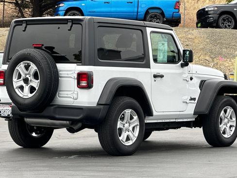 Used 2023 Jeep Wrangler Sport AWD/4WD image 4