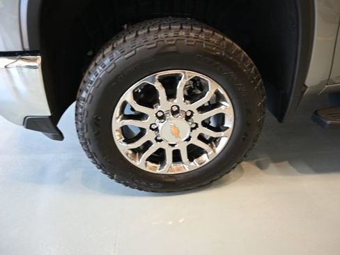 New 2026 Chevrolet Silverado 2500 LTZ w/ LTZ Premium Package AWD/4WD image 35