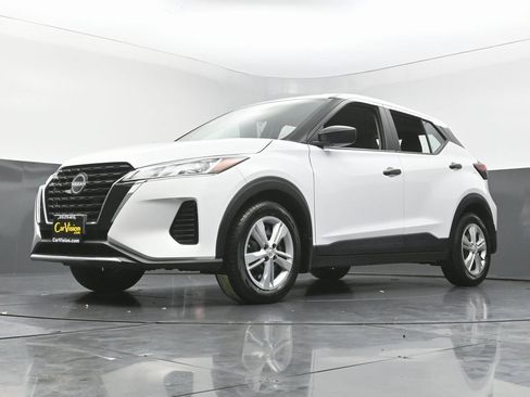 Used 2024 Nissan Kicks S image 43