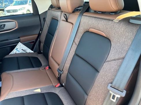 New 2026 Ford Bronco Sport Outer Banks w/ Outer Banks Tech Package+ AWD/4WD image 16