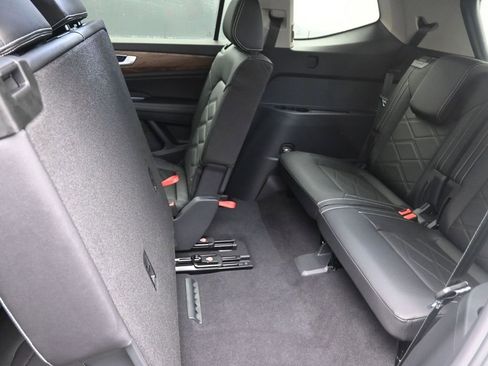 New 2026 Volkswagen Atlas SE FWD image 18