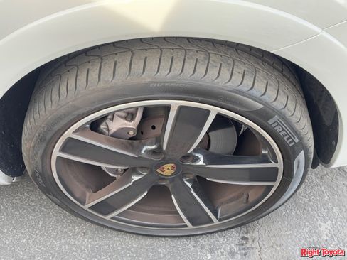 Used 2021 Porsche Cayenne Coupe image 8