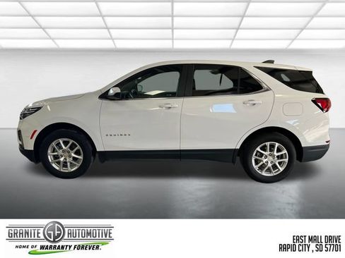 Used 2024 Chevrolet Equinox LT AWD/4WD image 2