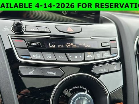 Used 2025 Acura RDX SH-AWD image 21