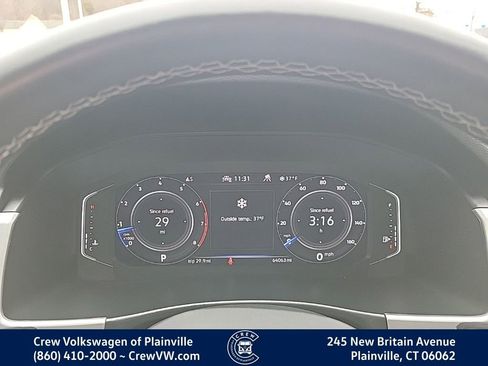 Certified 2022 Volkswagen Atlas Cross Sport SE w/ Panoramic Sunroof Package image 4