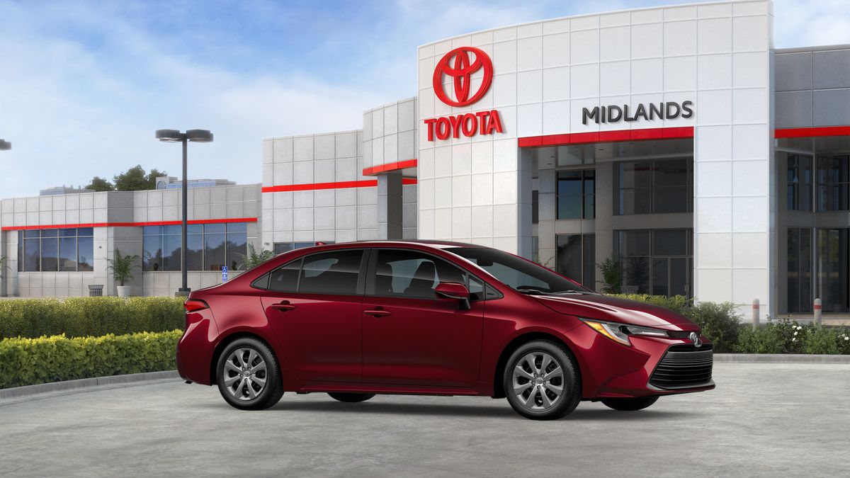 New 2026 Toyota Corolla LE FWD image 32