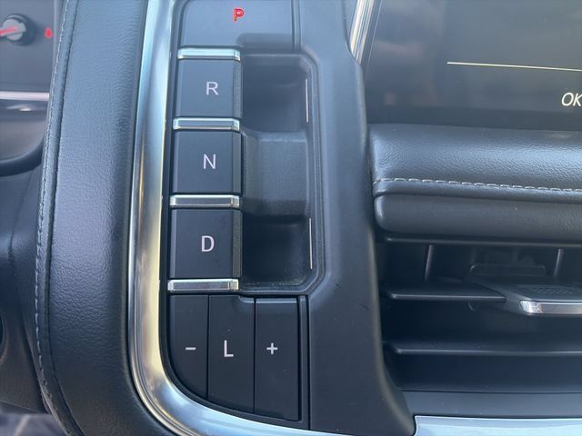 Used 2021 Chevrolet Tahoe Z71 AWD/4WD image 15