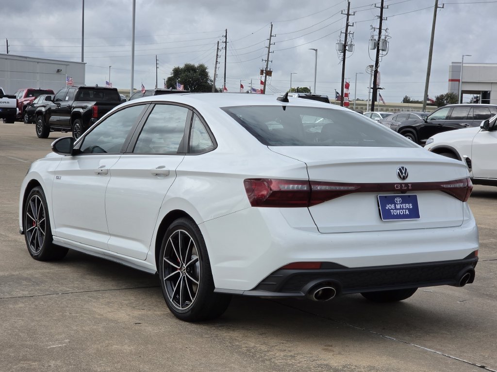 Used 2025 Volkswagen Jetta GLI Autobahn FWD image 7