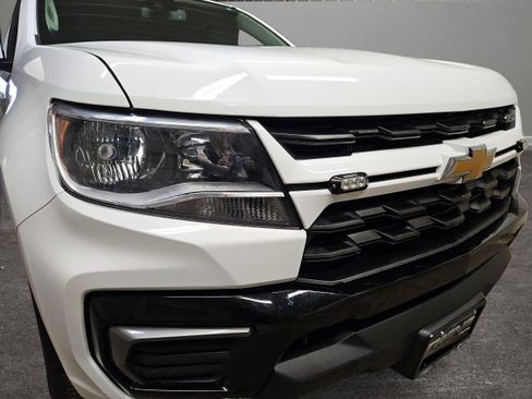 Used 2022 Chevrolet Colorado LT w/ Fleet Safety Package image 38