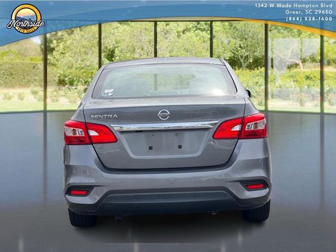 Used 2019 Nissan Sentra S image 10