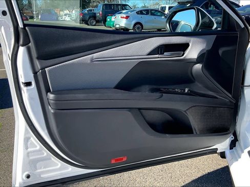 New 2026 Toyota Camry SE image 10