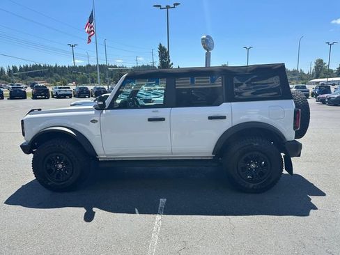 Used 2023 Ford Bronco Wildtrak AWD/4WD image 3