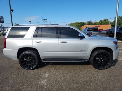 Used 2017 Chevrolet Tahoe Premier image 9