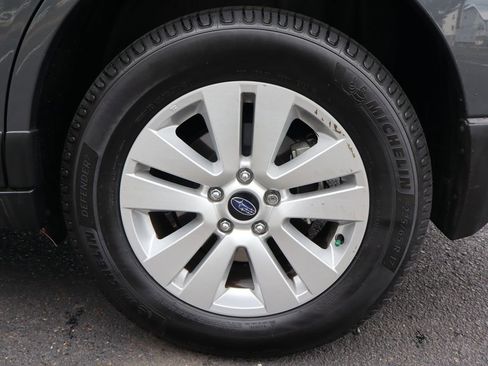 Used 2019 Subaru Outback 2.5i Premium AWD/4WD image 43