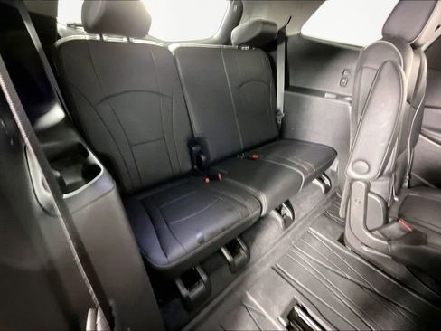 Certified 2021 Buick Enclave Avenir w/ Avenir Technology Package image 26