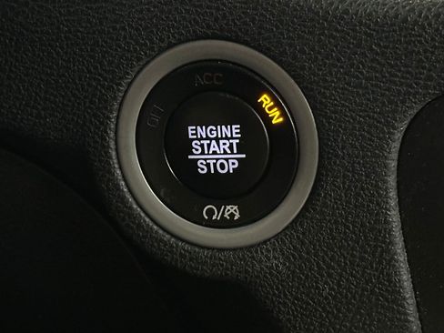 Used 2022 Dodge Charger SXT w/ Leather Interior Group image 27