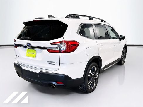 Used 2023 Subaru Ascent Limited w/ Technology Package AWD/4WD image 5