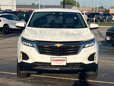 Certified 2024 Chevrolet Equinox LT AWD/4WD image 3