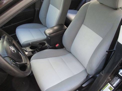 Used 2014 Toyota Corolla L FWD image 9