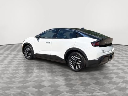 New 2026 Nissan Leaf SV+ w/ Floor Mat Package (SV+) FWD image 7